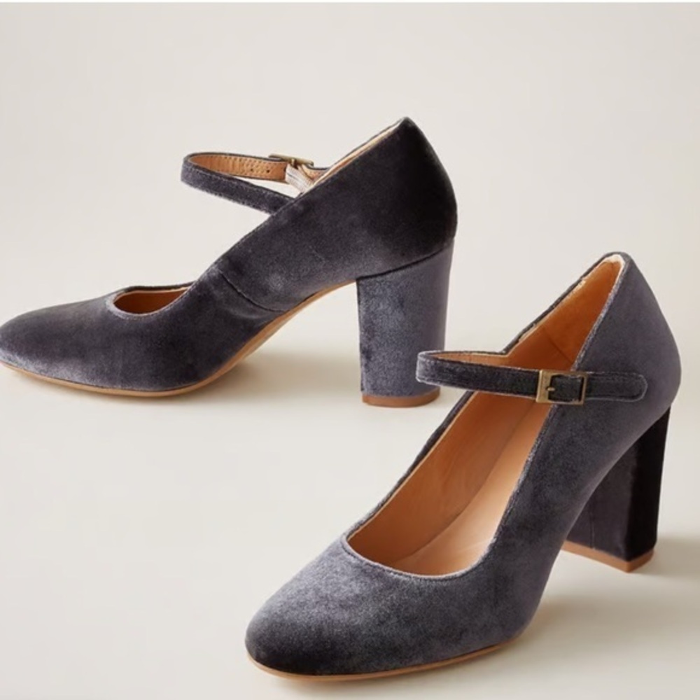 Sundance Alta Velvet Heels Womens Size 37 Mary Jane Pumps Grey/blue